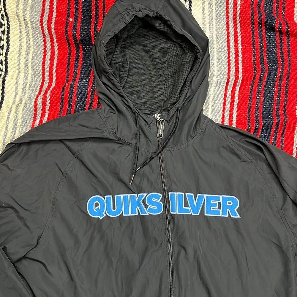 Quicksilver Light weight Zip-Up Windbreaker/Hoodie | XL